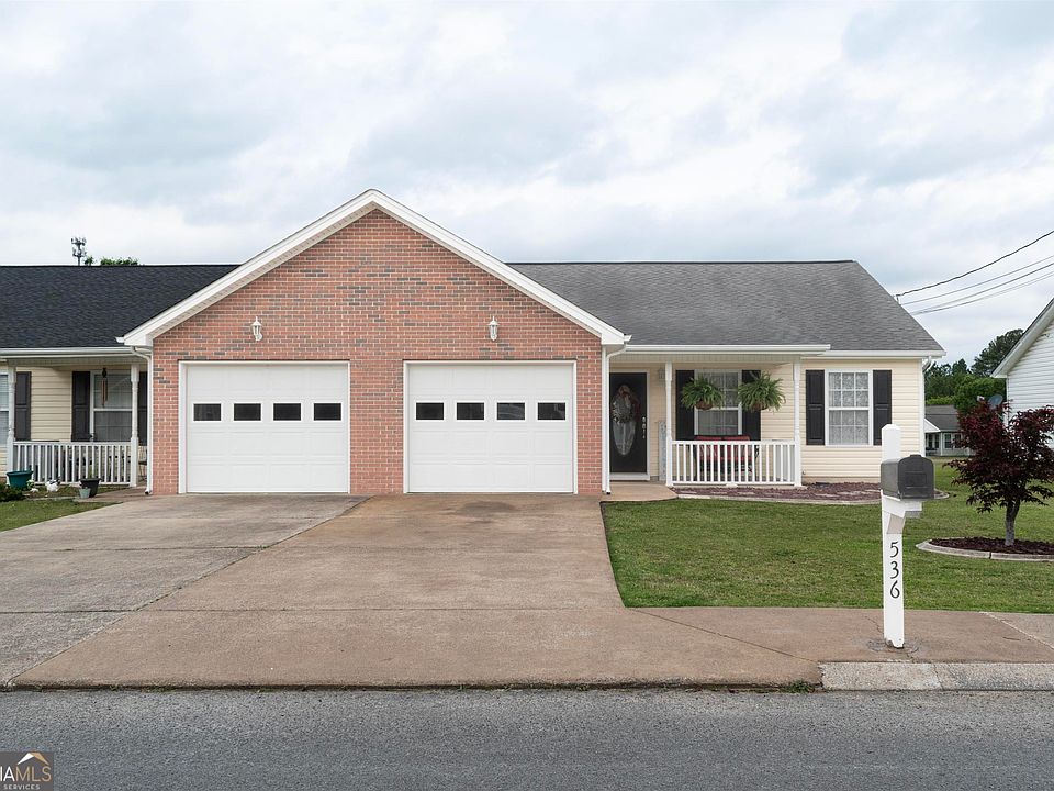 1st image of 536 Flagstone Dr #32A