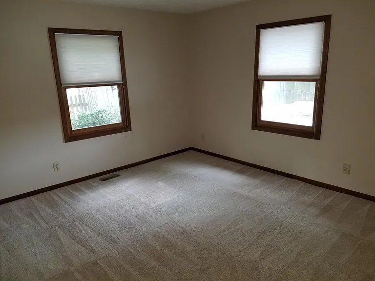 4640 Woodshire Dr — Photo 13