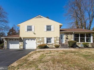 545 Waverly Rd, Glenside, PA 19038