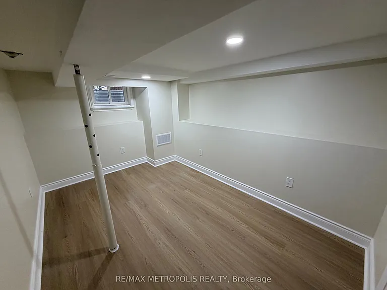 2604 Prestonvale Rd #BASEMENT — Photo 8