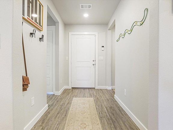 3rd image of 3609 Urbana Pl