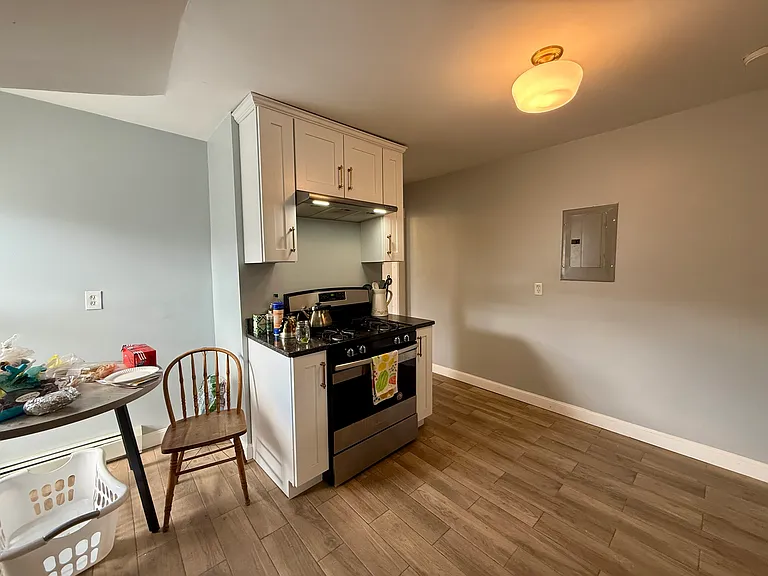 17 Amy St #3A — Photo 6