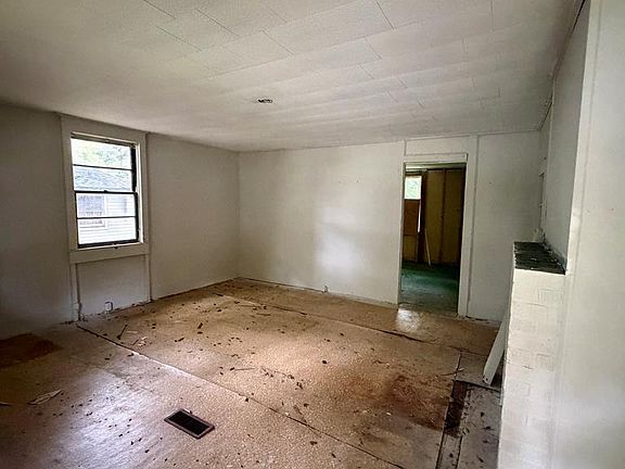 2nd image of 310 Elm St