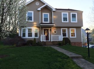 290 Burning Oaks Rd, North Huntingdon, PA 15642