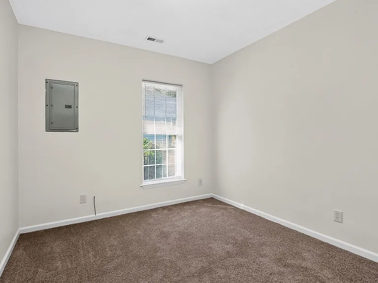 3200 Boyd St — Photo 8