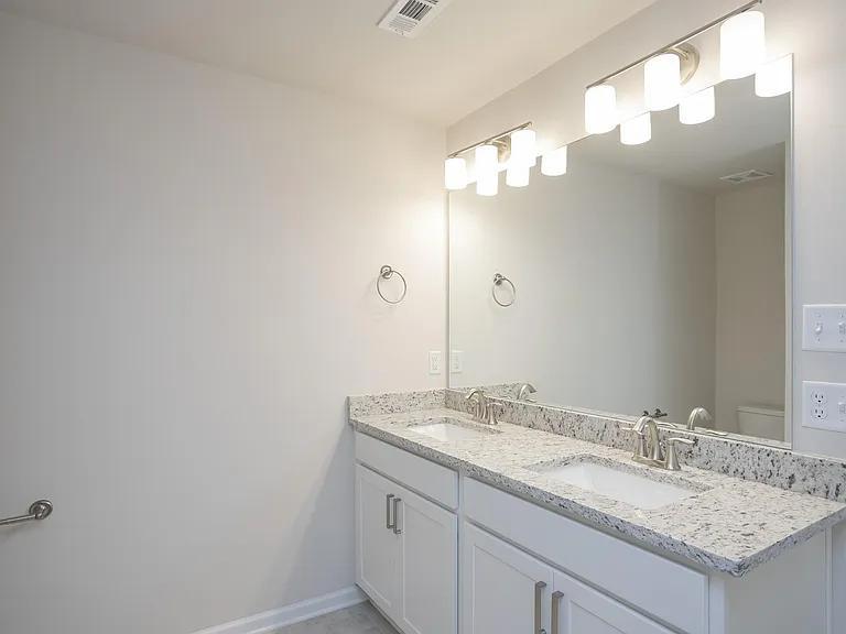 2031 Sperling Dr — Photo 23
