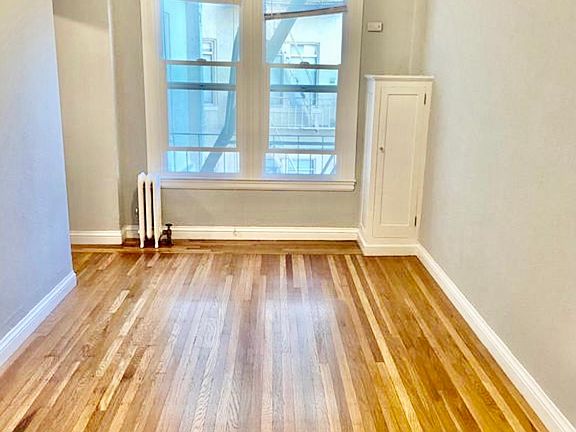 4th image of 2330 Larkin St APT 52