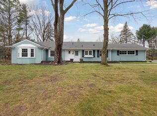 7312 Mohansic Dr, Bloomfield Hills, MI