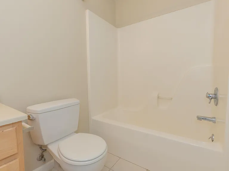 7778 Sandalwood Dr — Photo 10