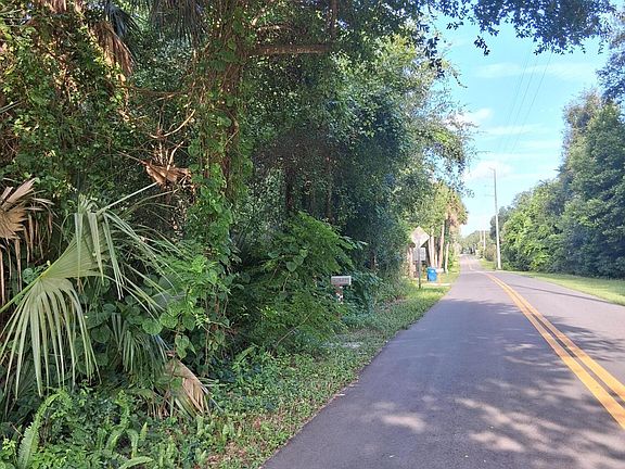 4th image of 481 Shell Harbor Rd