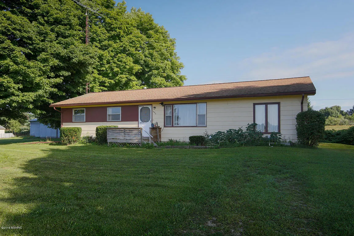 463 Hamilton Rd photo 1