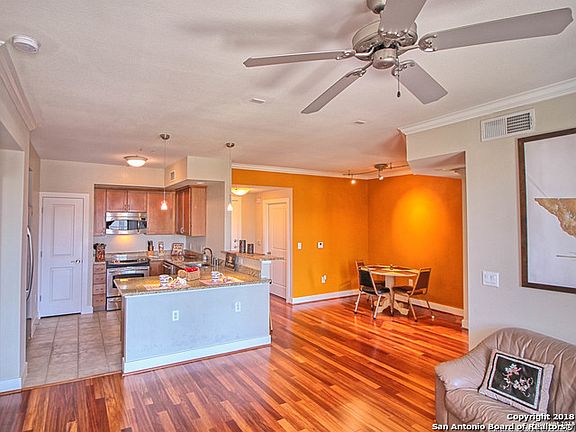 4th image of 7342 Oak Manor Dr