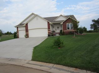 2120 N Prairie View Ct, El Dorado, KS 67042