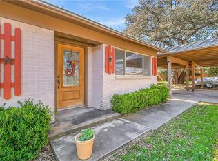 603 Crestview Dr, Granbury, TX 76048