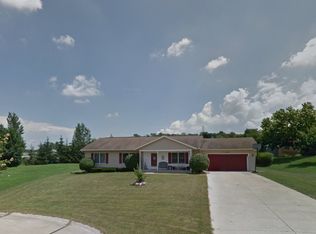 422 Park Ct, Goshen, IN 46528