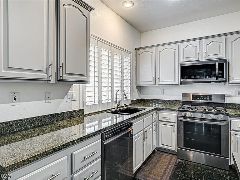 900 Royal Plum Ln — Photo 20