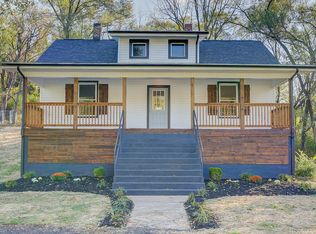 2209 Hollins Rd NE, Roanoke, VA 24012
