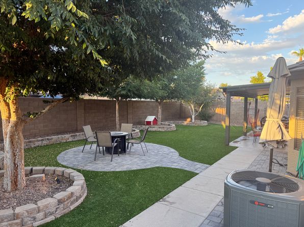 1106 E Gail Dr