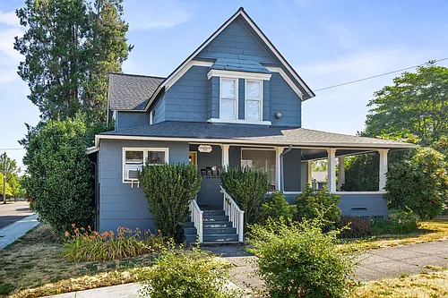 705 9th St #5 Photo 1
