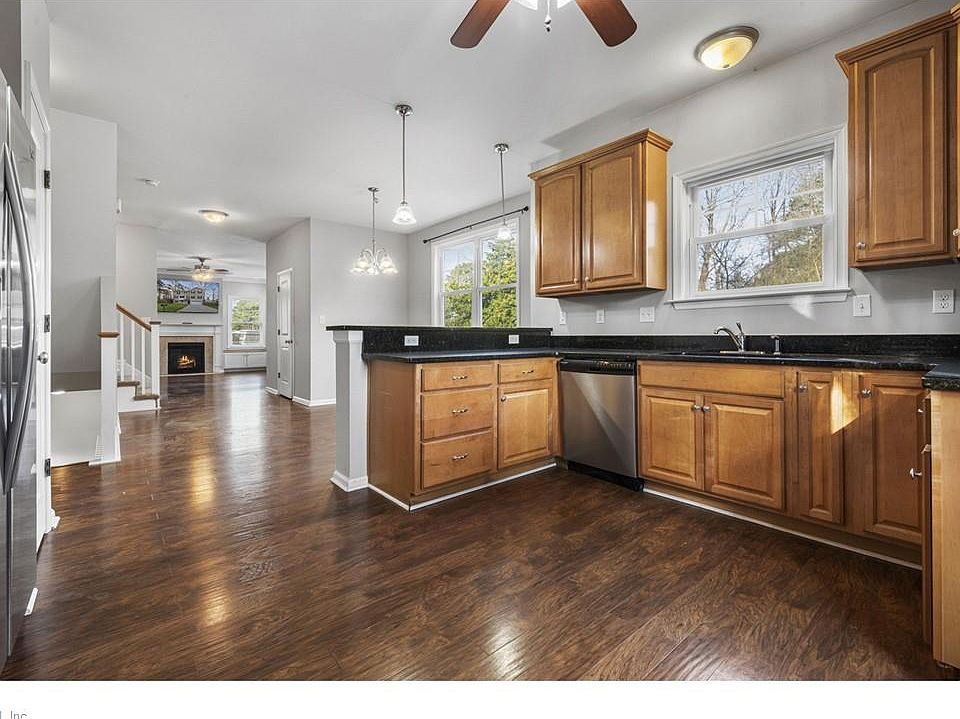 1st image of 4781 Seal Dr