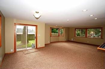 1st image of 8924 15th Pl SE