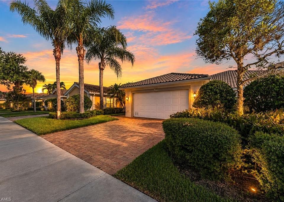 1st image of 15500 Orlanda DR