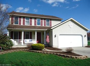 907 Fieldstone Dr, Kent, OH 44240