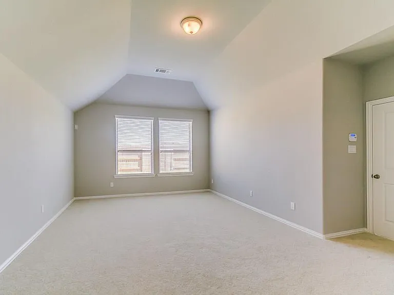 6018 Grace Falls Dr — Photo 16