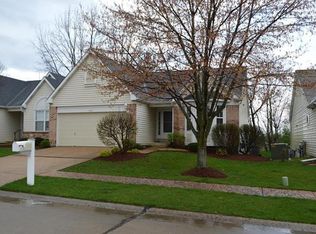 620 Lind Rd, Saint Louis, MO 63125