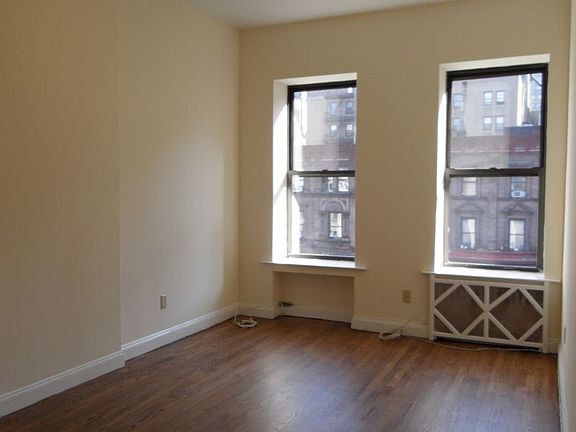 2nd image of 145 W 72nd St APT 4A