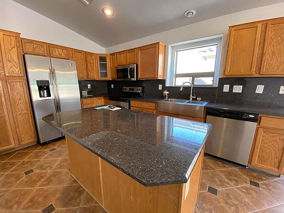 3rd image of 5654 W Loma Ln