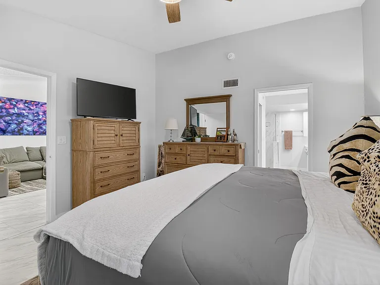 7563 Glendevon Ln #1306 — Photo 18