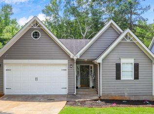 1405 Watercrest Cir, Lawrenceville, GA 30043