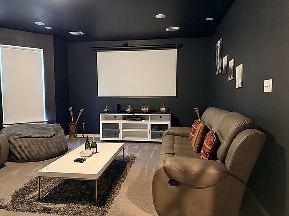 4th image of 1309 Starlight Ave