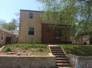 529 E 20th St, Sioux Falls, SD 57105