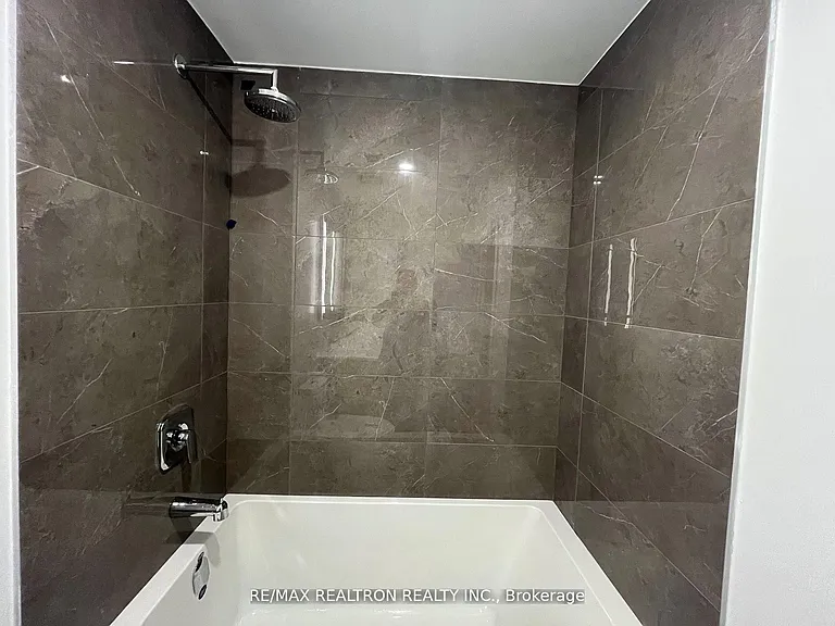 220 Missinnihe Way #817 — Photo 18