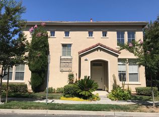 108 Magnolia Ln, Mountain View, CA 94043