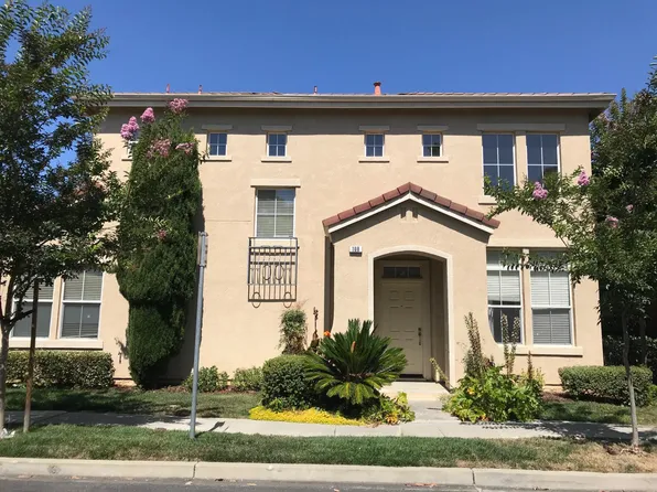 108 Magnolia Ln, Mountain View, CA 94043