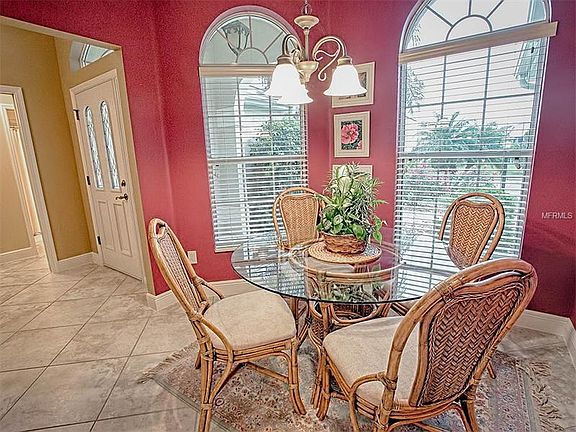3rd image of 517 Murphys Estate Dr