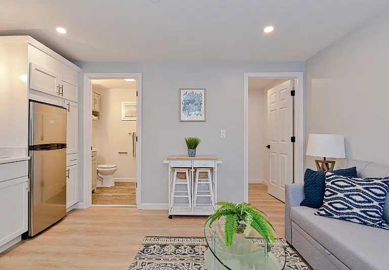 528 Ocean Blvd #11 — Photo 9