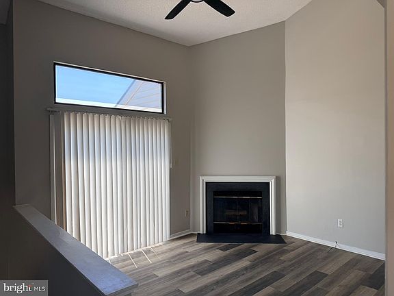 5th image of 2202 Sandra Rd