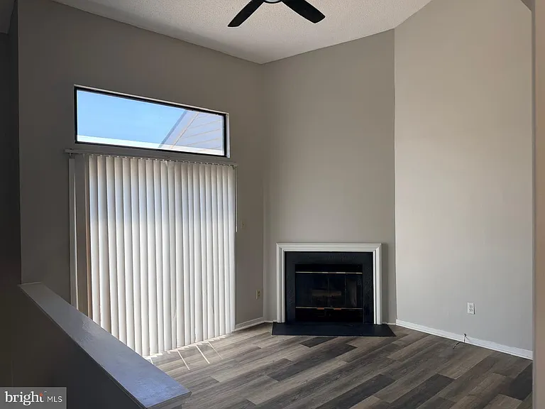 2202 Sandra Rd — Photo 5