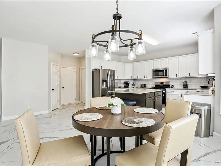 5161 Madison Green Dr SW — Photo 4