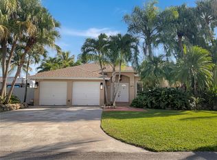 16077 SW 154th Ct, Miami, FL 33187