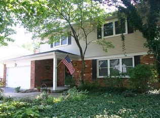 4942 Larwell Dr, Columbus, OH 43220