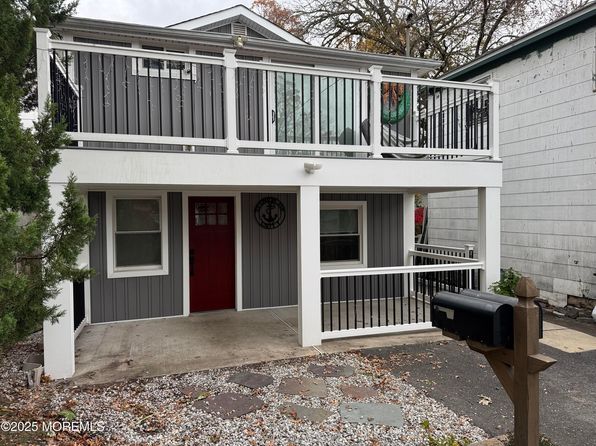 77 Union Ave FLOOR 1