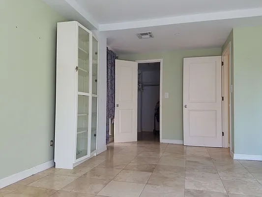 Sold by Real Team Brokerage | media 19