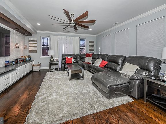 2nd image of 8205 Summerdale Ave