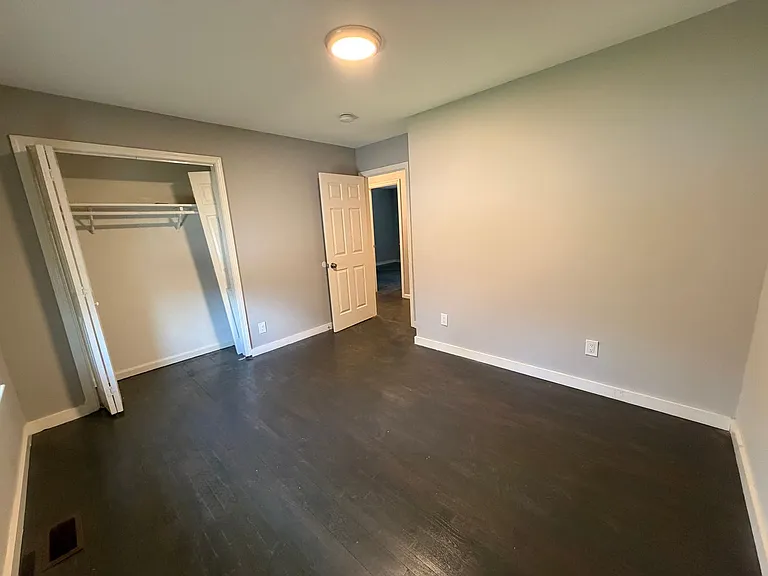 32 Lovers Ln NE — Photo 19