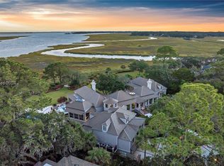 69 N Calibogue Cay Rd, Hilton Head Island, SC 29928